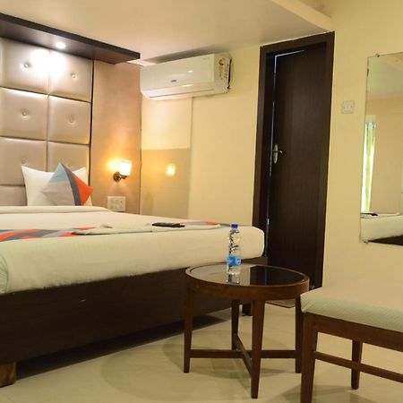 Hotel Aishwarya Residency Нави Мумбаи Экстерьер фото