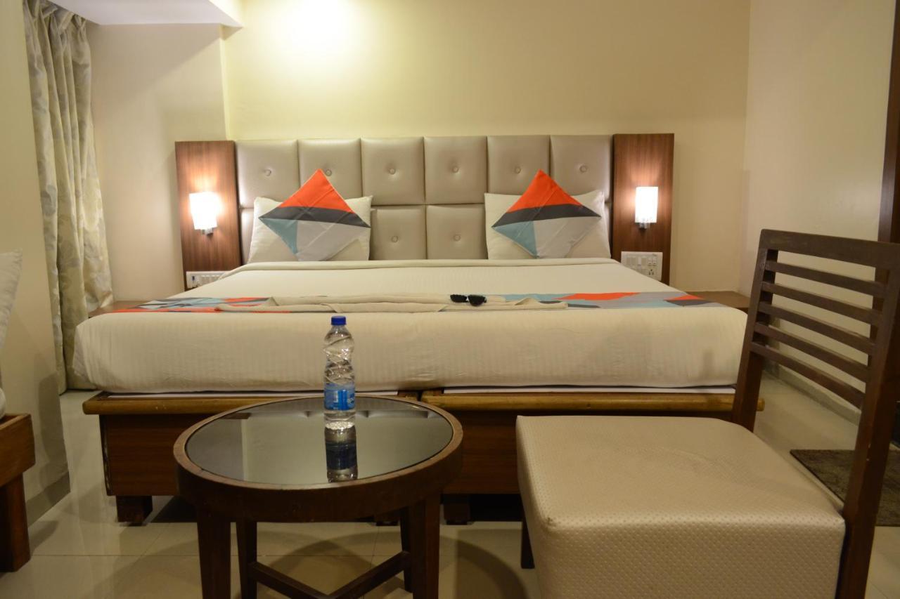 Hotel Aishwarya Residency Нави Мумбаи Экстерьер фото