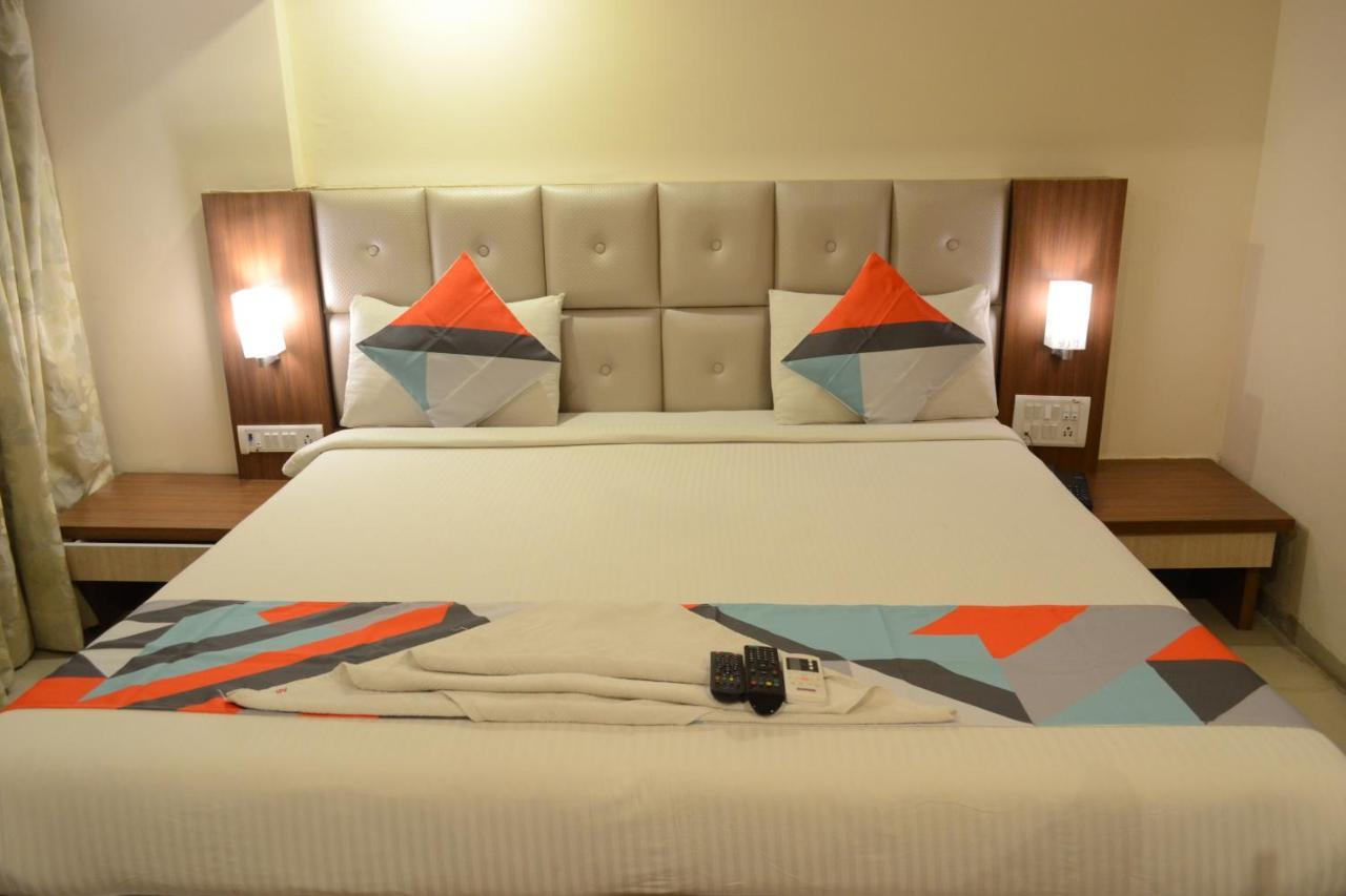 Hotel Aishwarya Residency Нави Мумбаи Экстерьер фото