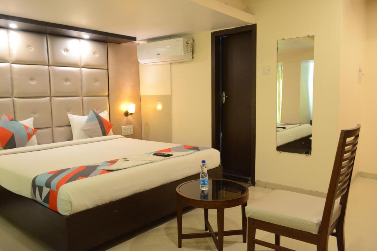 Hotel Aishwarya Residency Нави Мумбаи Экстерьер фото